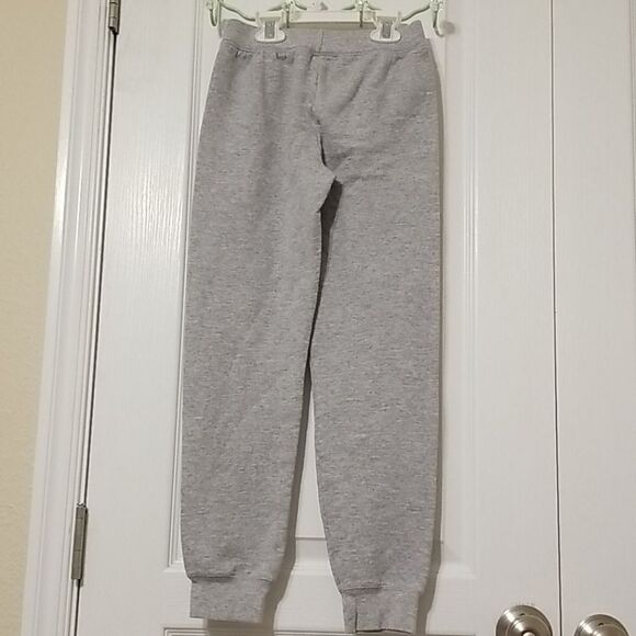 🦋3/$15💰Hanes Sweatpants - Picture 2 of 4